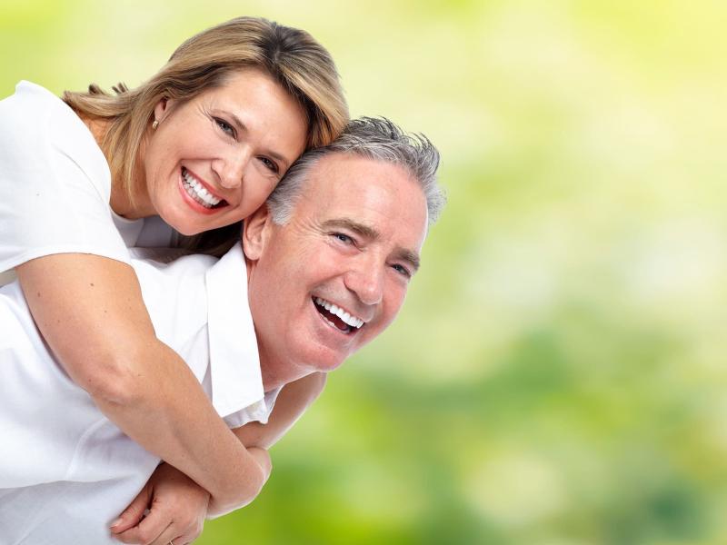 Homme femme anti age cosmetique